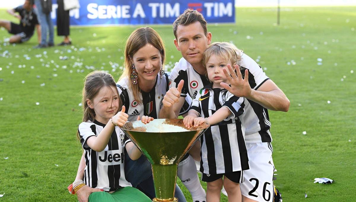 lichtsteiner-toi-tung-tu-choi-loi-de-nghi-cua-inter-milan